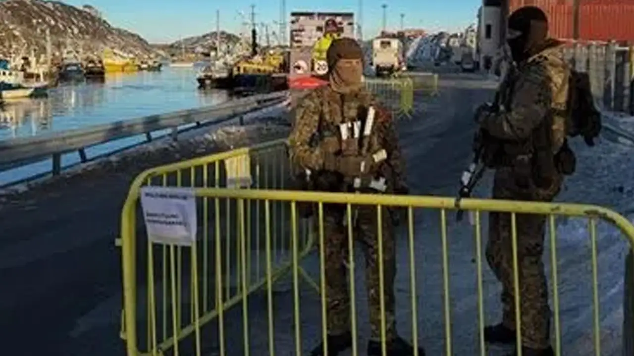 Danimarka'da Zorunlu Askerlik 4 Aydan 11 Aya Çıkarıldı